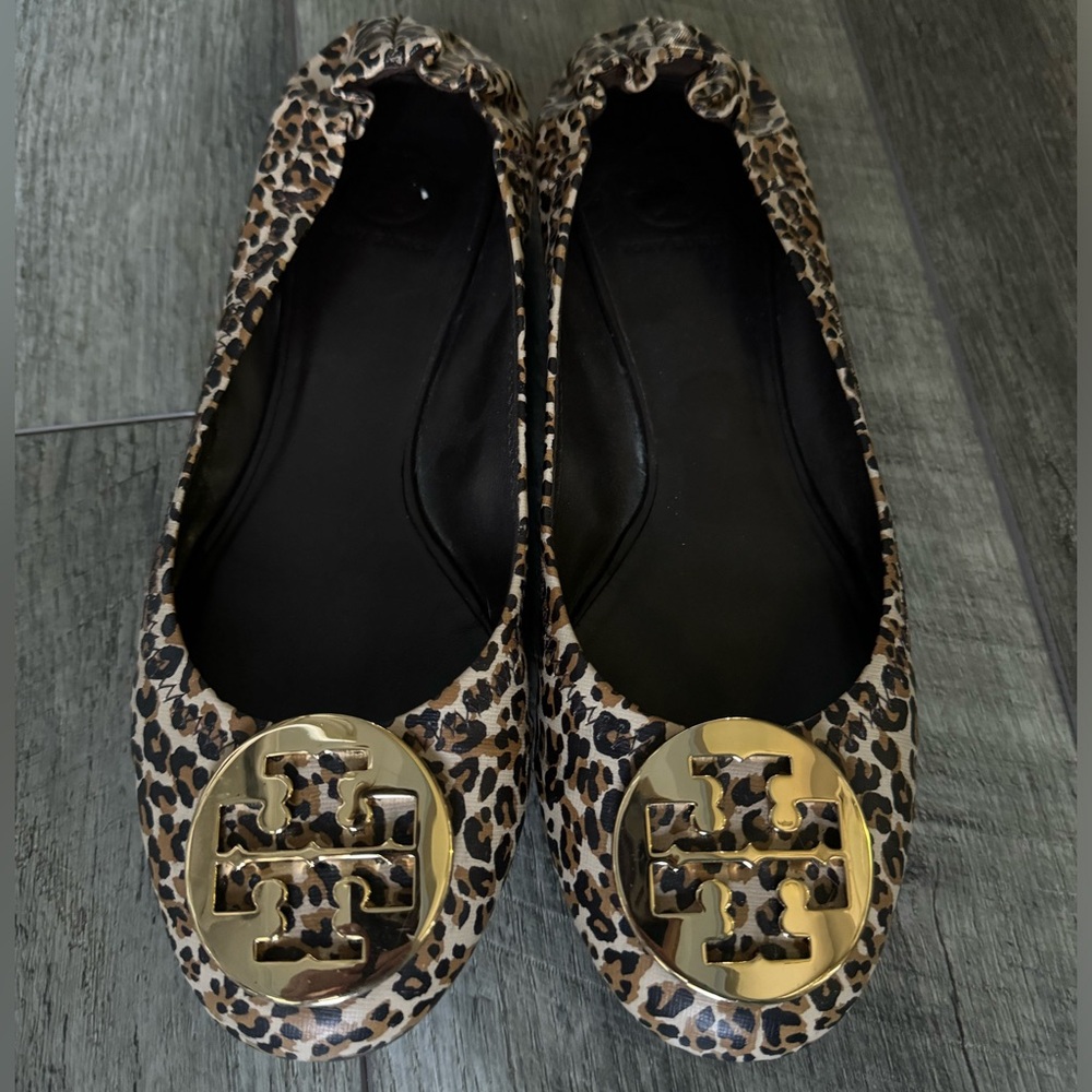 Tory Burch ballet flats Size 9